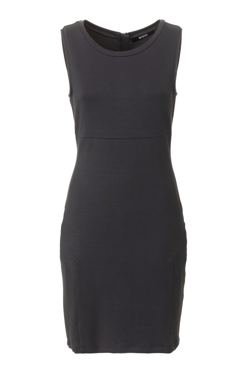 Imperfect Elegant Black Bodycon Dress with Stretch