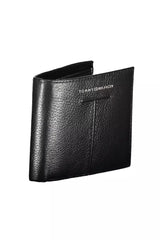 Tommy Hilfiger Sleek Black Leather Wallet with RFID Blocker