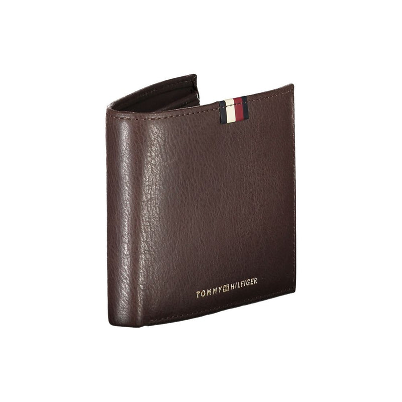 Tommy Hilfiger Elegant Leather Bi-Fold Wallet